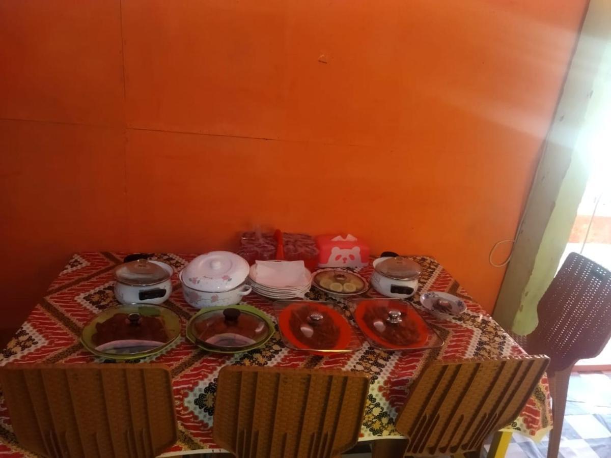 Komodoku One Love Homestay And Tour Labuan Bajo Dış mekan fotoğraf